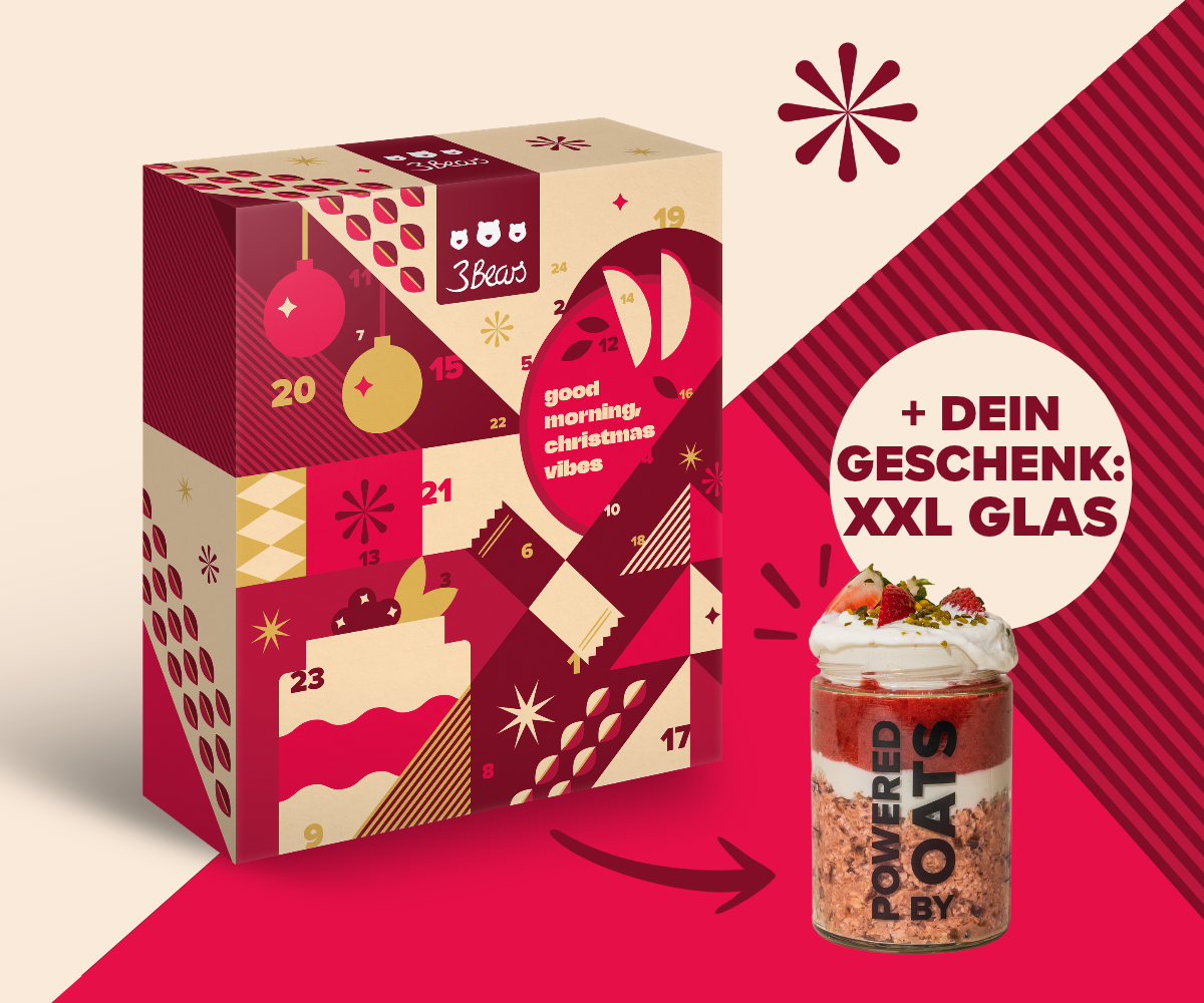 3Bears & Friends Adventskalender 2026 mit rot-goldenem Weihnachtsdesign – streng limitiert mit gratis Glas